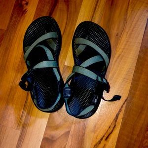 Womens chacos